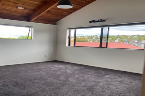 Photo of property in 642b Whangaparaoa Road, Stanmore Bay, Whangaparaoa, 0932