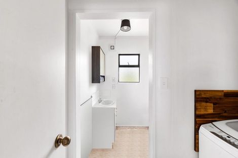 Photo of property in 89a Churchill Drive, Taradale, Napier, 4112