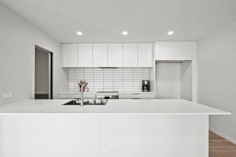 Photo of property in 16 Waterfowl Road, Jacks Point, 9371