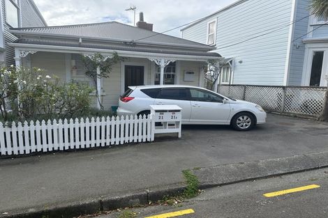 Photo of property in 21 Queen Street, Mount Victoria, Wellington, 6011