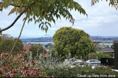 Photo of property in 2/49 Simkin Avenue, St Johns, Auckland, 1072