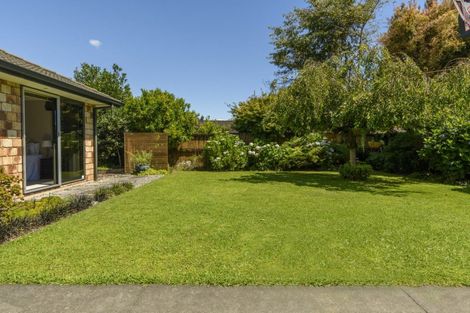 Photo of property in 24 Hansard Place, Bethlehem, Tauranga, 3110