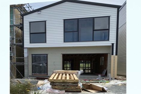 Photo of property in 33 Matakohe Road, Westgate, Auckland, 0814