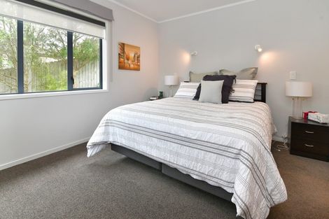 Photo of property in 24 Coralsea Way, Arkles Bay, Whangaparaoa, 0932