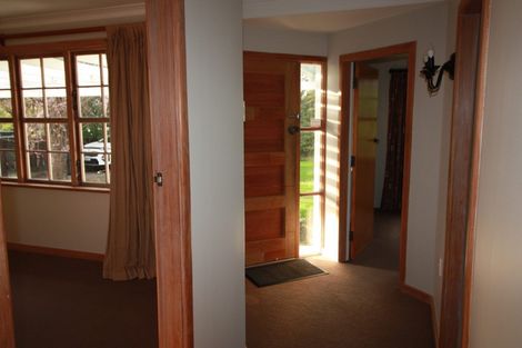 Photo of property in 24 Surrey Crescent, Hokowhitu, Palmerston North, 4410