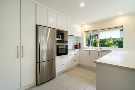 Photo of property in 11 Phoebe Meikle Place, Torbay, Auckland, 0630