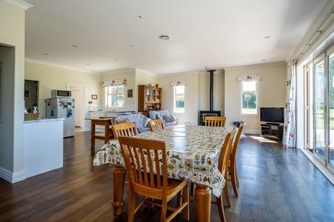 Photo of property in 61 Hekeao Road, Surrey Hills, Ashburton, 7778