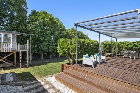 Photo of property in 17 Rimu Street, New Lynn, Auckland, 0600