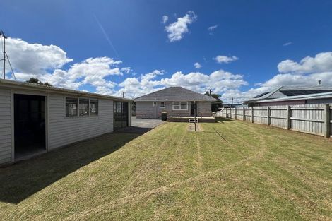 Photo of property in 6 Ashley Avenue, Mangere East, Auckland, 2024