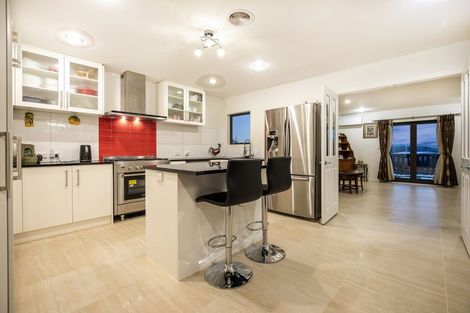 Photo of property in 16 Frances Brown Avenue, Aotea, Porirua, 5024