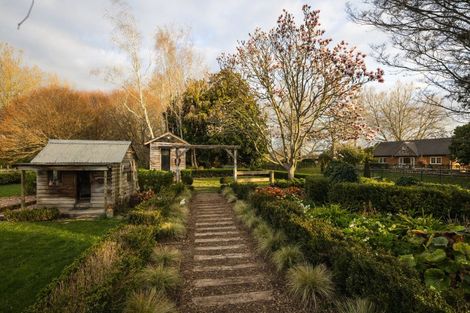 Photo of property in 282 Woodside Road, Matangi, Hamilton, 3284
