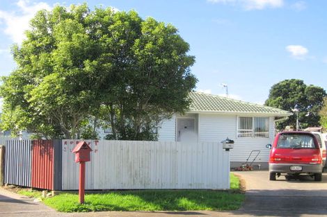Photo of property in 16 Serrano Place, Clover Park, Auckland, 2023
