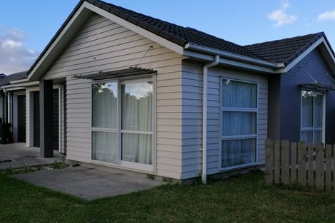 Photo of property in 1 Poaka Avenue, Takanini, 2112