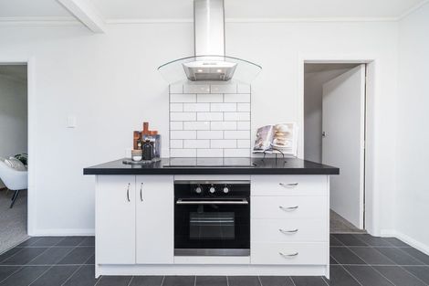 Photo of property in 49 College Street, Awapuni, Palmerston North, 4412