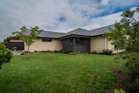 Photo of property in 25 Studholme Street, Temuka, 7920