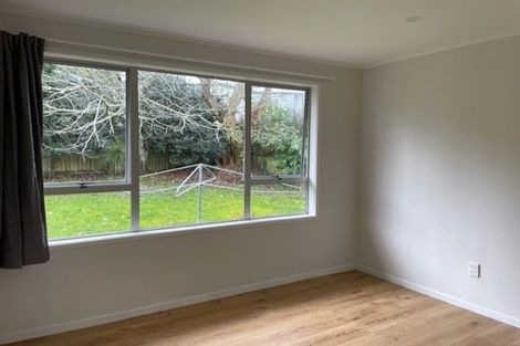 Photo of property in 58 Oreil Avenue, West Harbour, Auckland, 0618