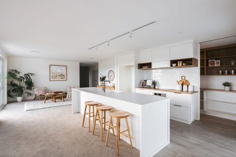 Photo of property in 21 Kohekohe Drive, Owhata, Rotorua, 3010