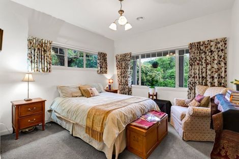 Photo of property in 26 Shelter Grove, Frankleigh Park, New Plymouth, 4310