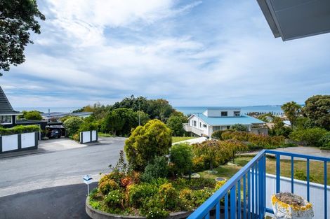 Photo of property in 6 Randall Place, Hospital Hill, Napier, 4110