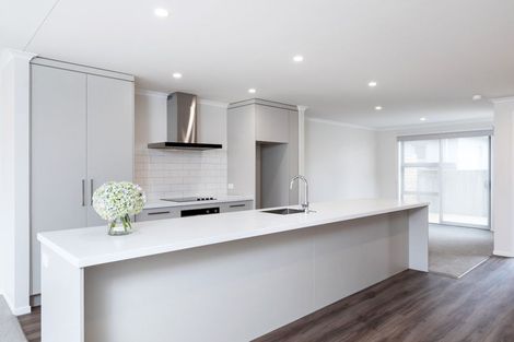 Photo of property in 8 Henui Street, Strandon, New Plymouth, 4312