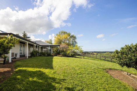 Photo of property in 300 Grove Road, Te Pahu, Hamilton, 3285