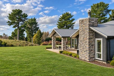 Photo of property in 7 Lochinvar Lane, Acacia Bay, Taupo, 3385