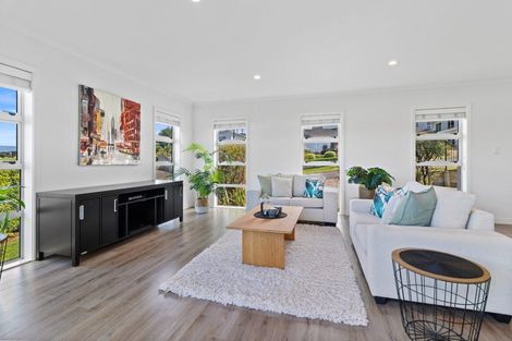 Photo of property in 21 The Dales, Dinsdale, Hamilton, 3204