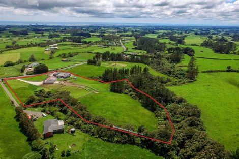 Photo of property in 1375 Carrington Road, Hurworth, New Plymouth, 4371