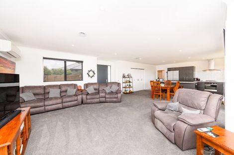 Photo of property in 26 Varsity Heights, Fitzherbert, Palmerston North, 4410