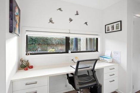 Photo of property in 2 Pohatu Lane, Otaki, 5512