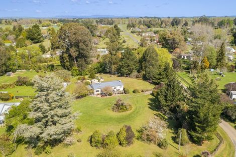 Photo of property in 37 Buckland Street, Tikokino, Waipawa, 4273