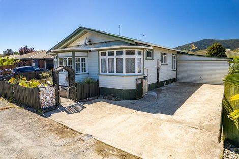 Photo of property in 66 Aldinga Avenue, Stoke, Nelson, 7011