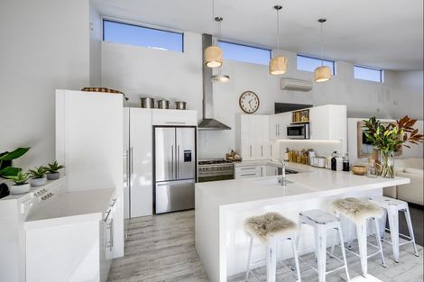 Photo of property in 76 Russell Robertson Drive, Havelock North, 4130