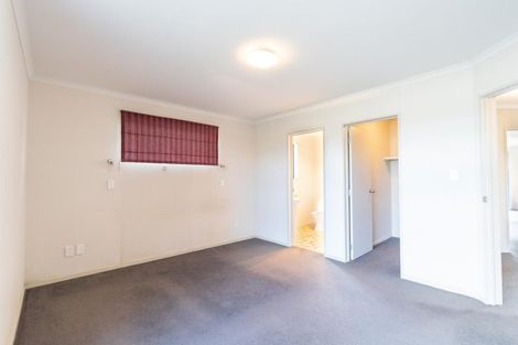 Photo of property in 21 Brooklyn Heights Drive, Kelvin Grove, Palmerston North, 4414