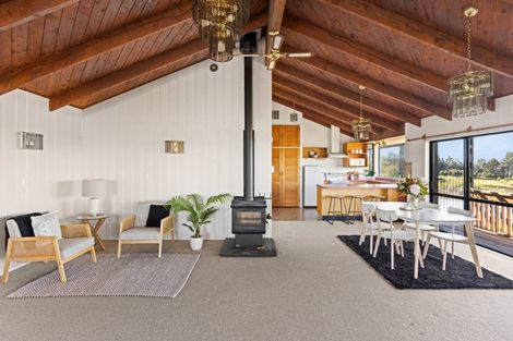 Photo of property in 35 Cumberland Rise, Taradale, Napier, 4112