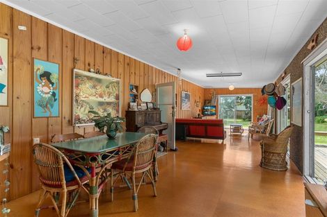 Photo of property in 829 Cove Road, Waipu, 0582