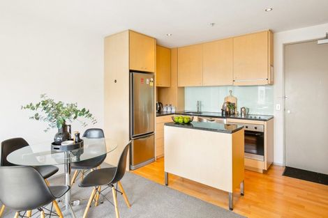 Photo of property in Sanctum Apartments, 54/10b Ebor Street, Te Aro, Wellington, 6011