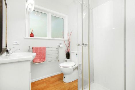 Photo of property in 33 Chester Road, Tawa, Wellington, 5028