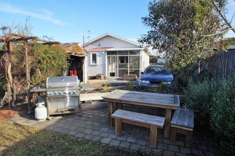 Photo of property in 15 Mafeking Street, New Brighton, Christchurch, 8061