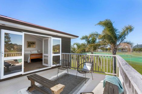 Photo of property in 13 Coutts Road, Pauanui, Hikuai, 3579