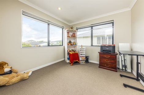 Photo of property in 87 Naylors Drive, Mangere, Auckland, 2022