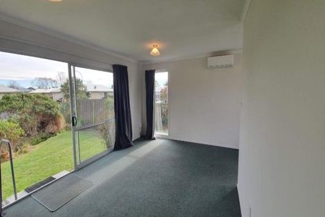 Photo of property in 19 Stacey Place, Woolston, Christchurch, 8062