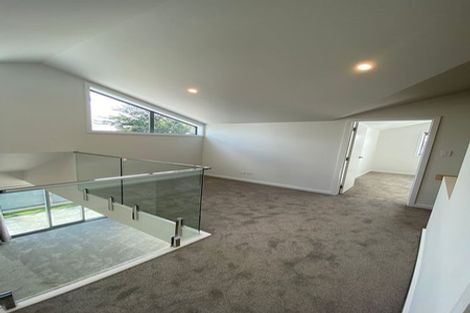 Photo of property in 16 Martin Street, Palmerston North, 4414