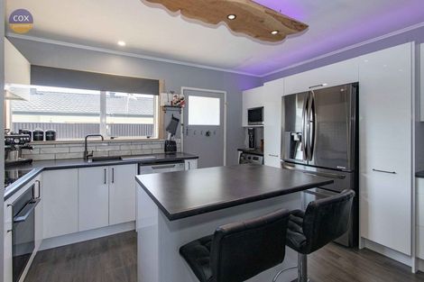 Photo of property in 2/608 Heretaunga Street East, Parkvale, Hastings, 4122