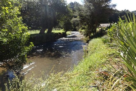Photo of property in 1708 Russell Road, Helena Bay, Hikurangi, 0184