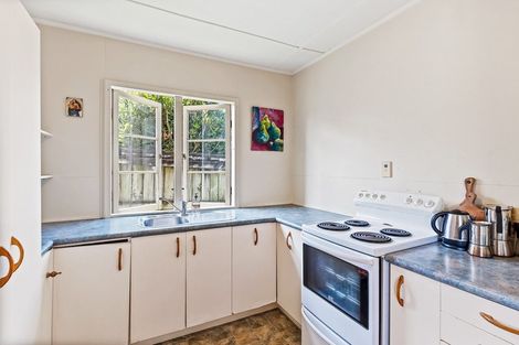 Photo of property in 10b Waikare Road, Raumati Beach, Paraparaumu, 5032