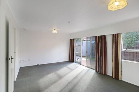 Photo of property in 50b Whites Line West, Woburn, Lower Hutt, 5010