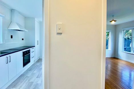 Photo of property in 626 Te Atatu Road, Te Atatu Peninsula, Auckland, 0610