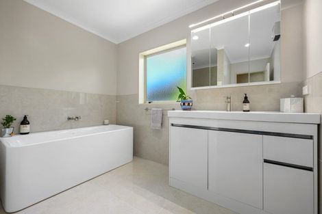 Photo of property in 90 Huntington Drive, Huntington, Hamilton, 3210