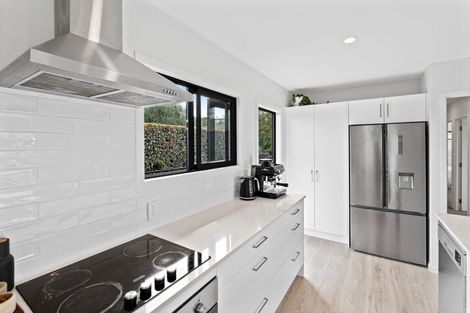 Photo of property in 85b Rosario Crescent, Red Beach, 0932